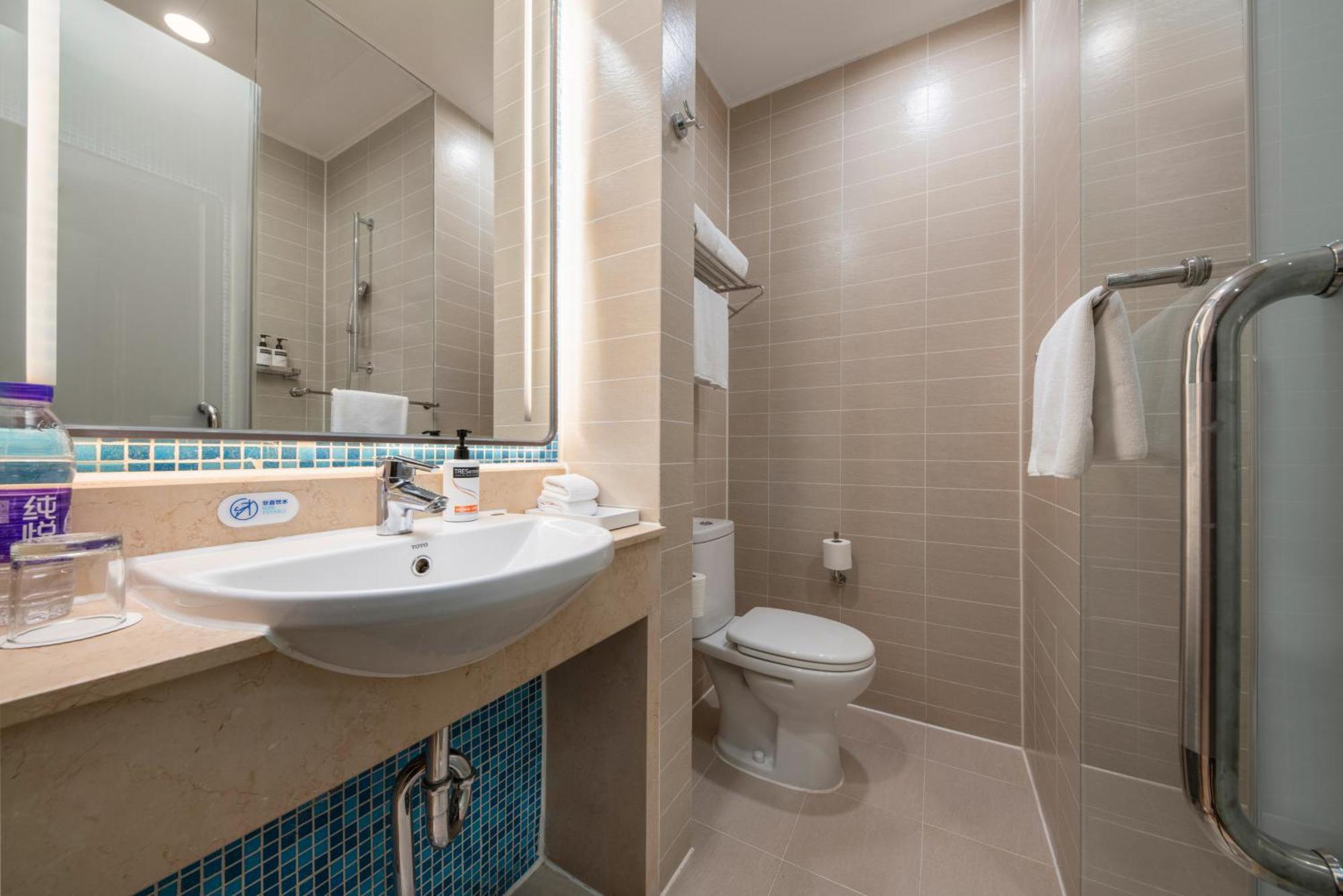 Holiday Inn Express Shangdi Beijing By Ihg L Next To Yuanmingyuan Park & Subway & Qinghe Railway Station & Beijing Sport University L Taxi 15 Minutes To Summer Palace & Peking University & Tsinghua University L 20 Minutes To Badaling Great Wall By Ra Eksteriør bilde