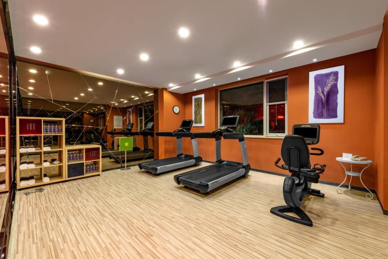 Holiday Inn Express Shangdi Beijing By Ihg L Next To Yuanmingyuan Park & Subway & Qinghe Railway Station & Beijing Sport University L Taxi 15 Minutes To Summer Palace & Peking University & Tsinghua University L 20 Minutes To Badaling Great Wall By Ra Eksteriør bilde